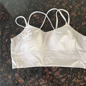 Lululemon Strappy Tank/Sports Bra Size 14 /XL (white)